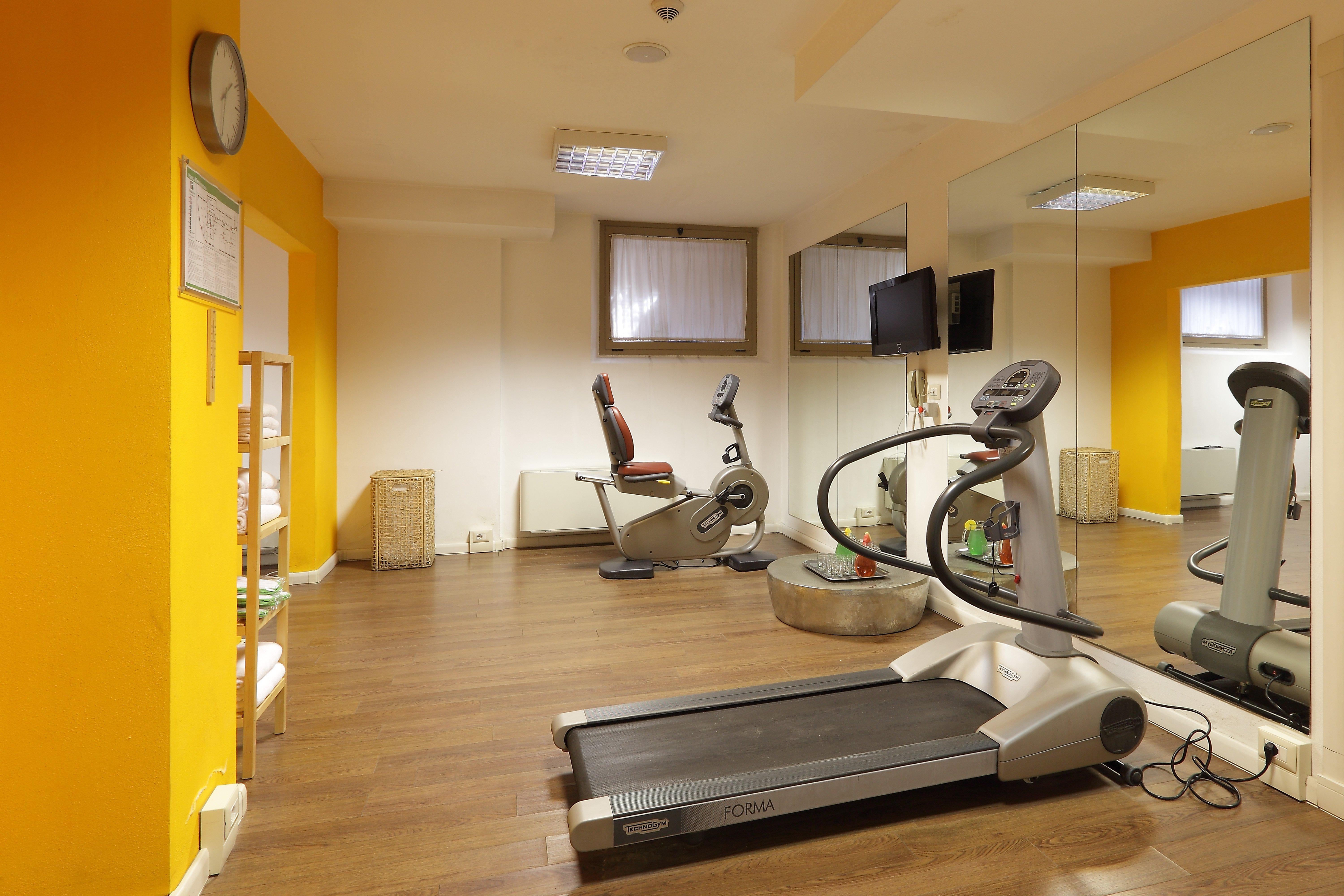 Holiday Inn Genoa City By Ihg Bagian luar foto