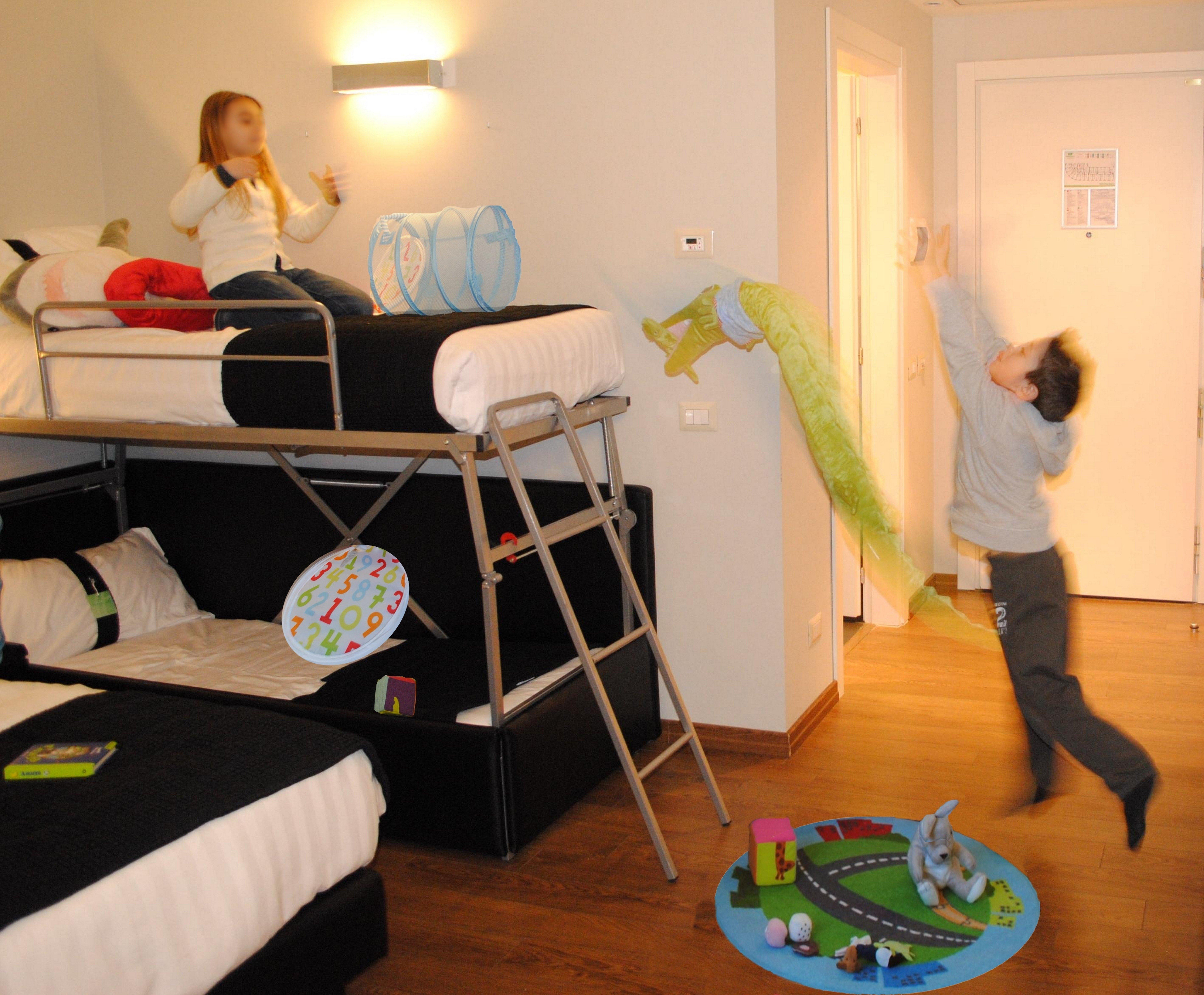 Holiday Inn Genoa City By Ihg Bagian luar foto