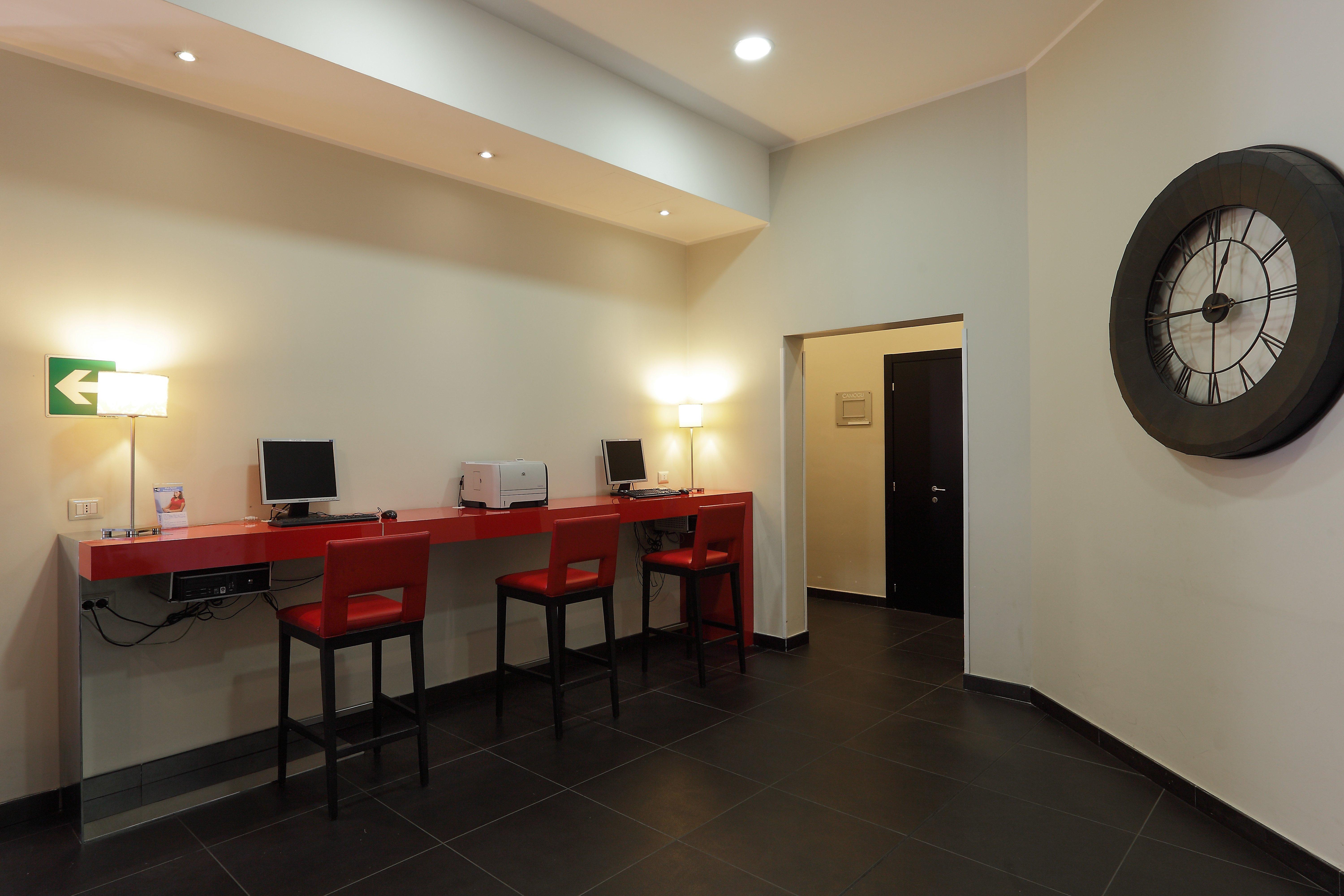 Holiday Inn Genoa City By Ihg Bagian luar foto